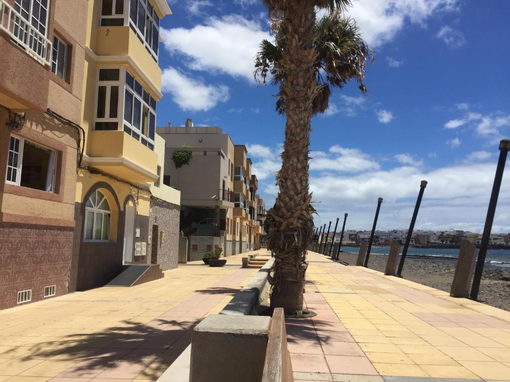 Arinaga Beach on the Sea photo 3