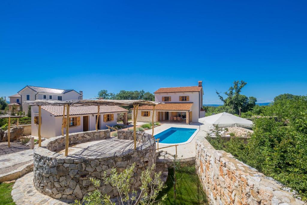 Holiday house Hojevica - Kras, Krk photo 2