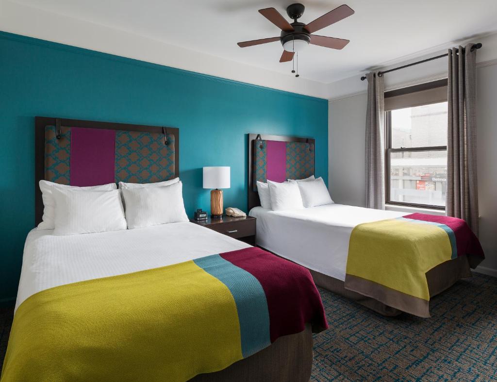 Двухместный (Двухместный люкс с 2 двуспальными кроватями), City Suites Hotel
