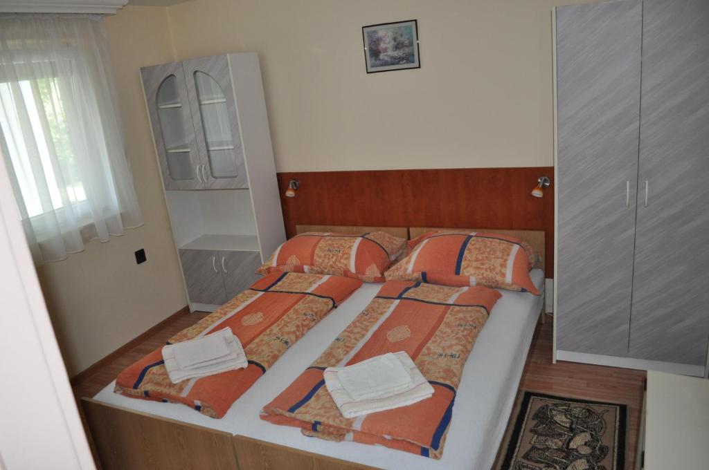 Апартаменты (Апартаменты - 1-й этаж), Gitta Apartmanház