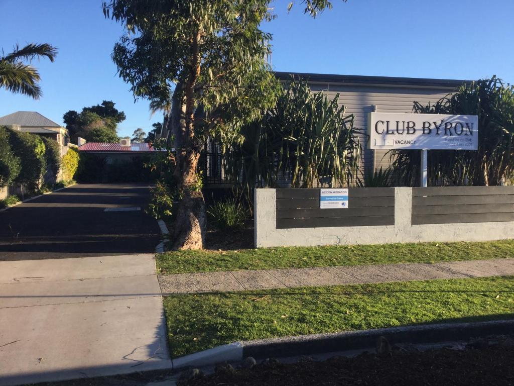 Club Byron Accommodation photo 1