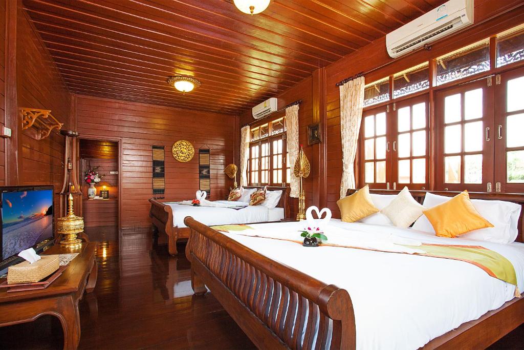 Сьюит (Улучшенный люкс с кроватью размера «king-size»), Baan Thai Lanna Pattaya