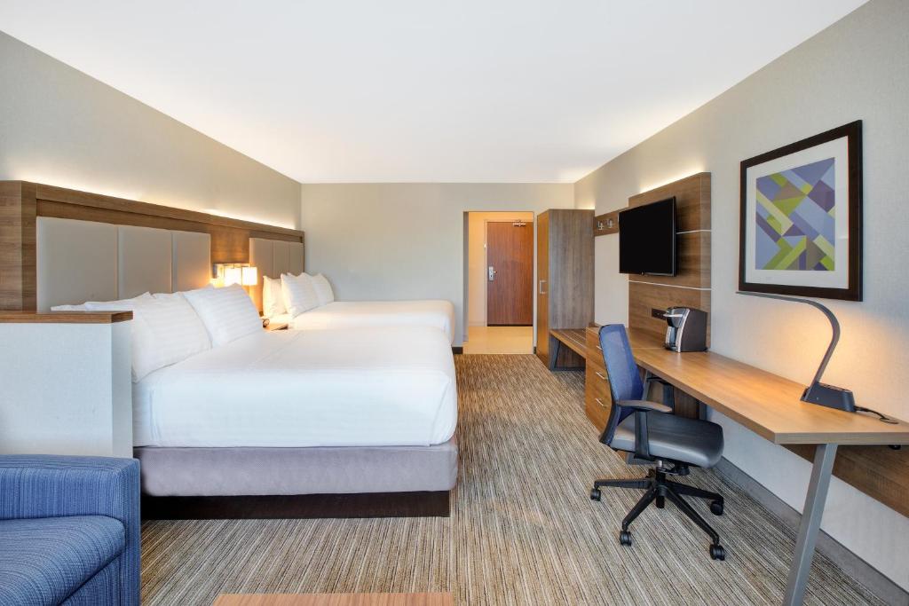 Holiday Inn Express & Suites New Castle, an IHG Hotel photo 3