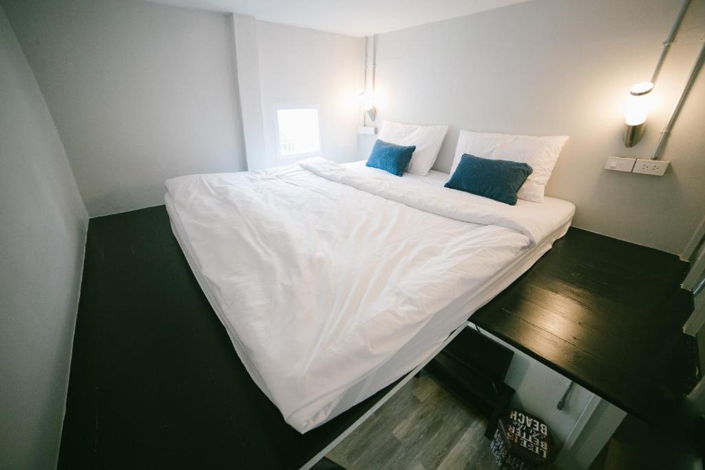 Трехместный (Трехместный номер с собственной ванной комнатой), Diff Hostel