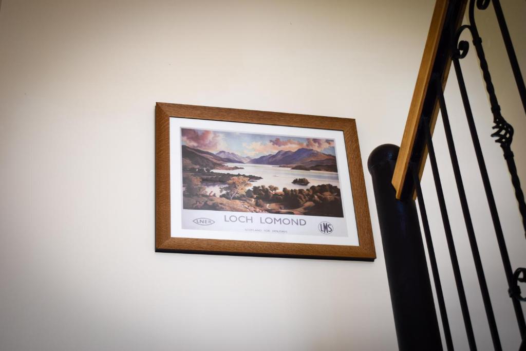 Benoch Lomond Castle photo 2