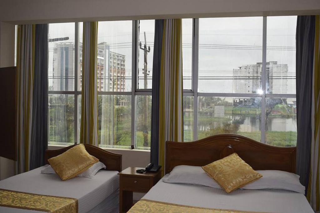 Hotel Marine Plaza photo 1