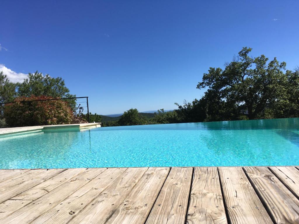 Le Jas du Boeuf photo 1