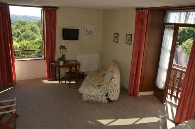 Auberge la Source - Logis Hôtels photo 2
