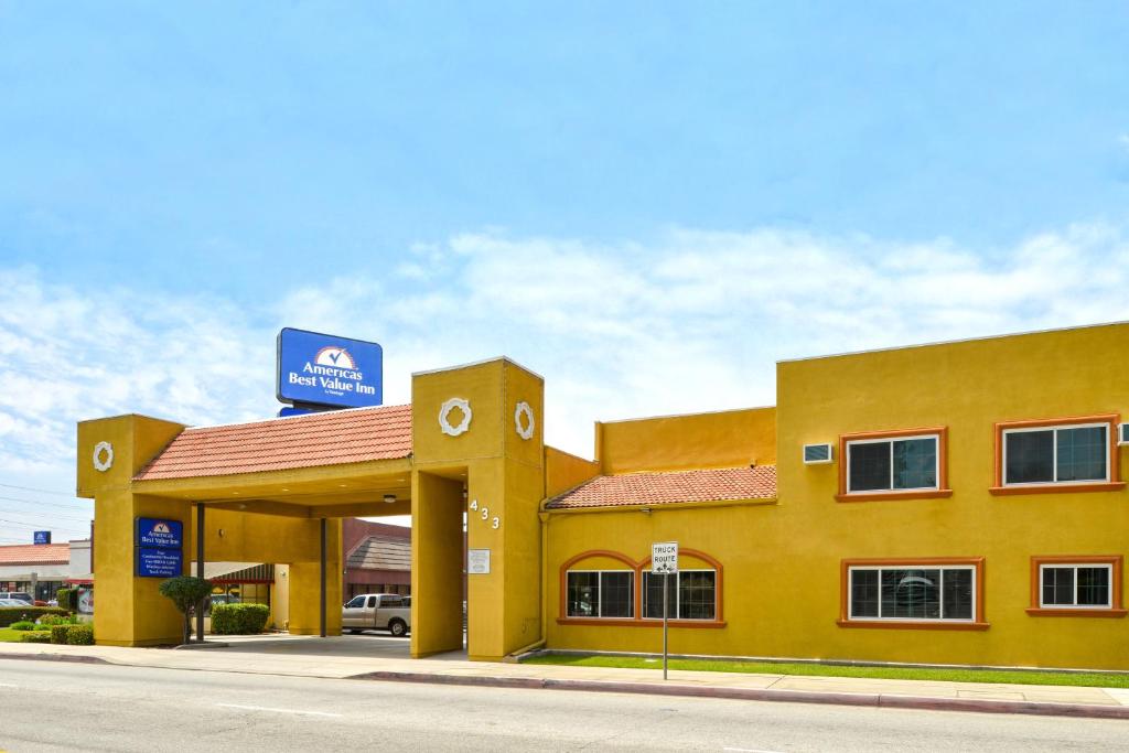 Americas Best Value Inn Azusa Pasadena image
