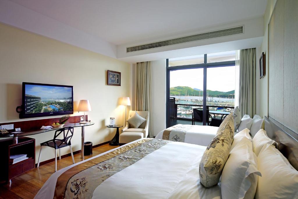 Семейный (Семейный люкс с видом на море), Sanya Serenity Coast Marina Hotel