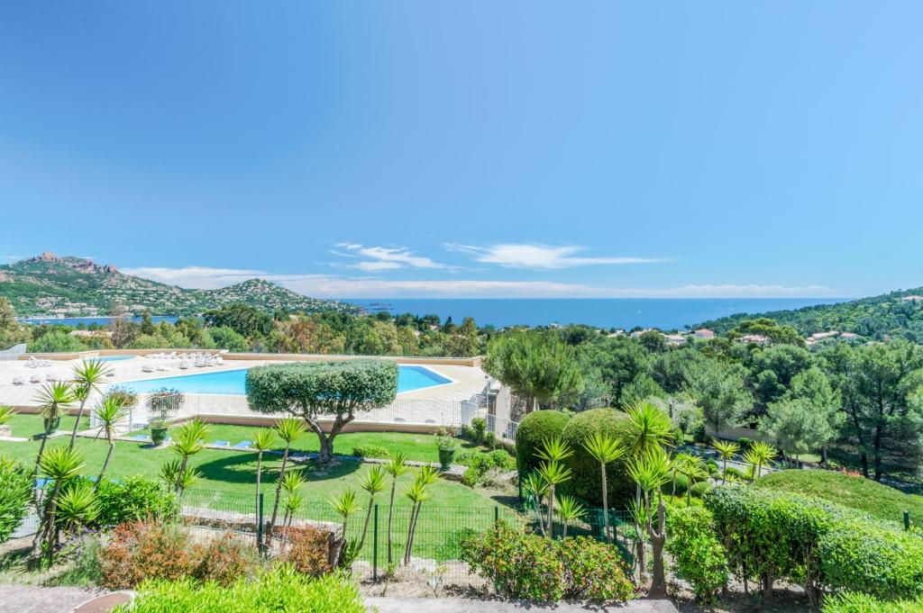 Residence Le Hameau Cap Esterel - maeva Home photo 1