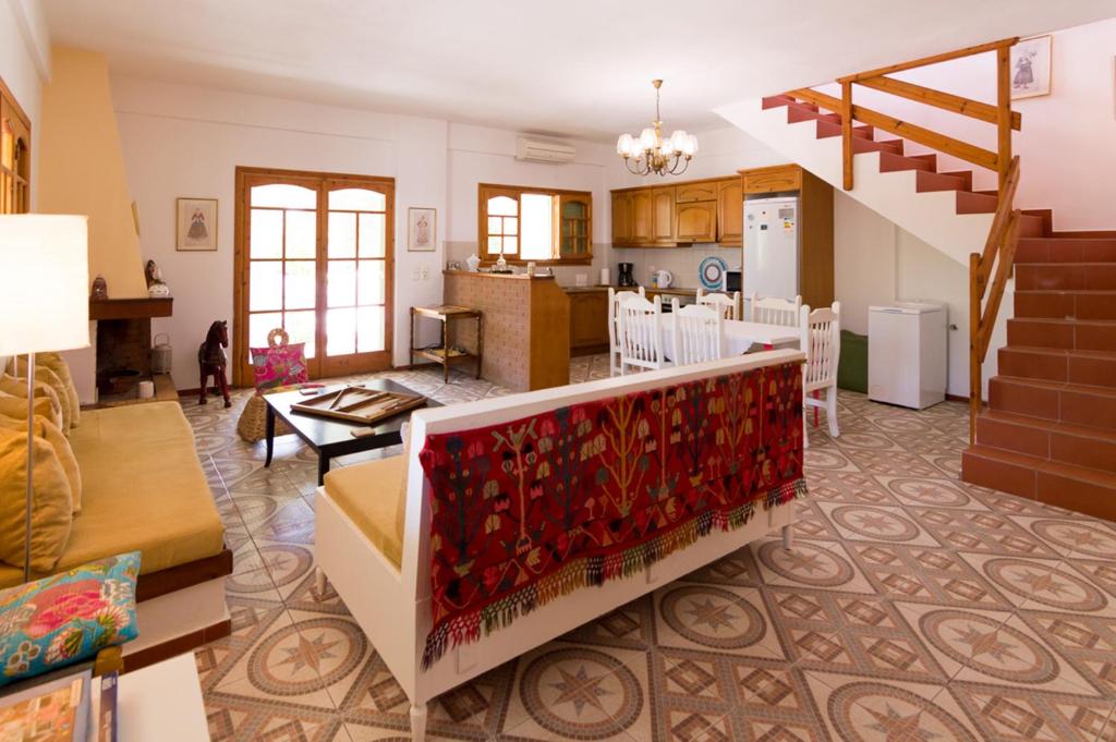Athena Villas Olive Grove & Estate photo 1