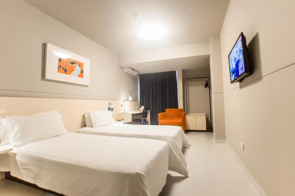 Двухместный (Двухместный номер А с 2 отдельными кроватями), Jinjiang Inn Sanya Bay Jixiang Street Seaview