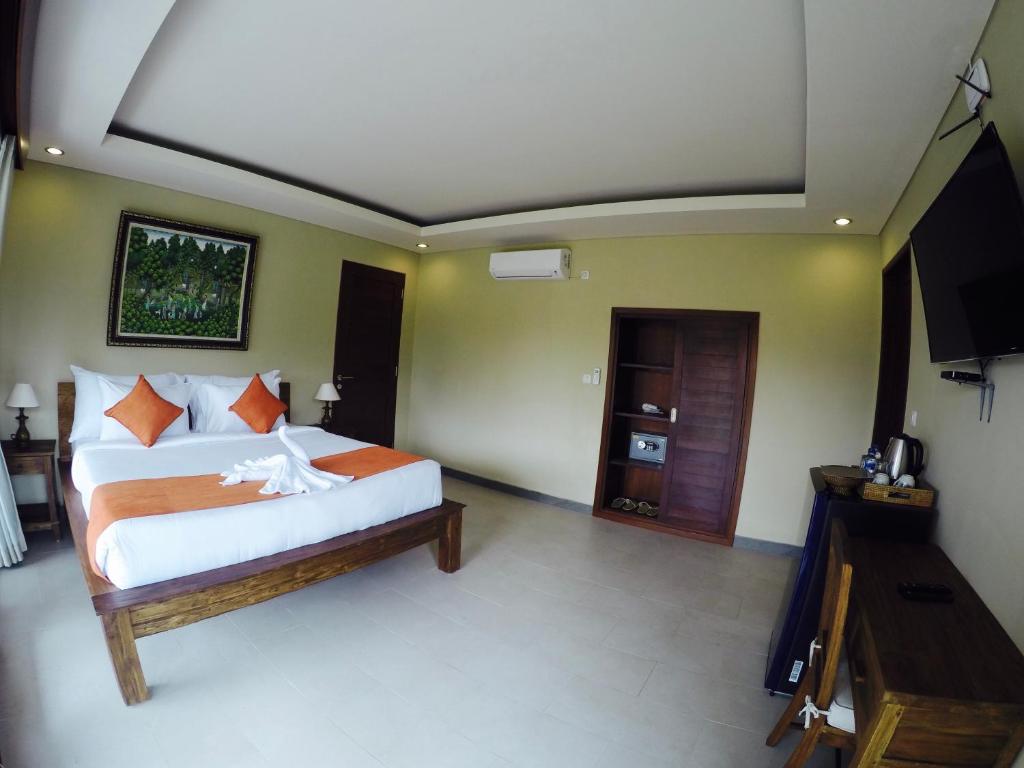 Двухместный (Улучшенный номер с кроватью размера «queen-size»), Cahyatika House & Spa