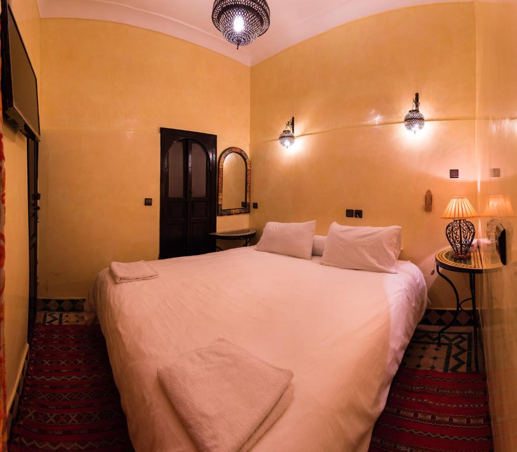 Сьюит (Номер-студио), Riad Omar
