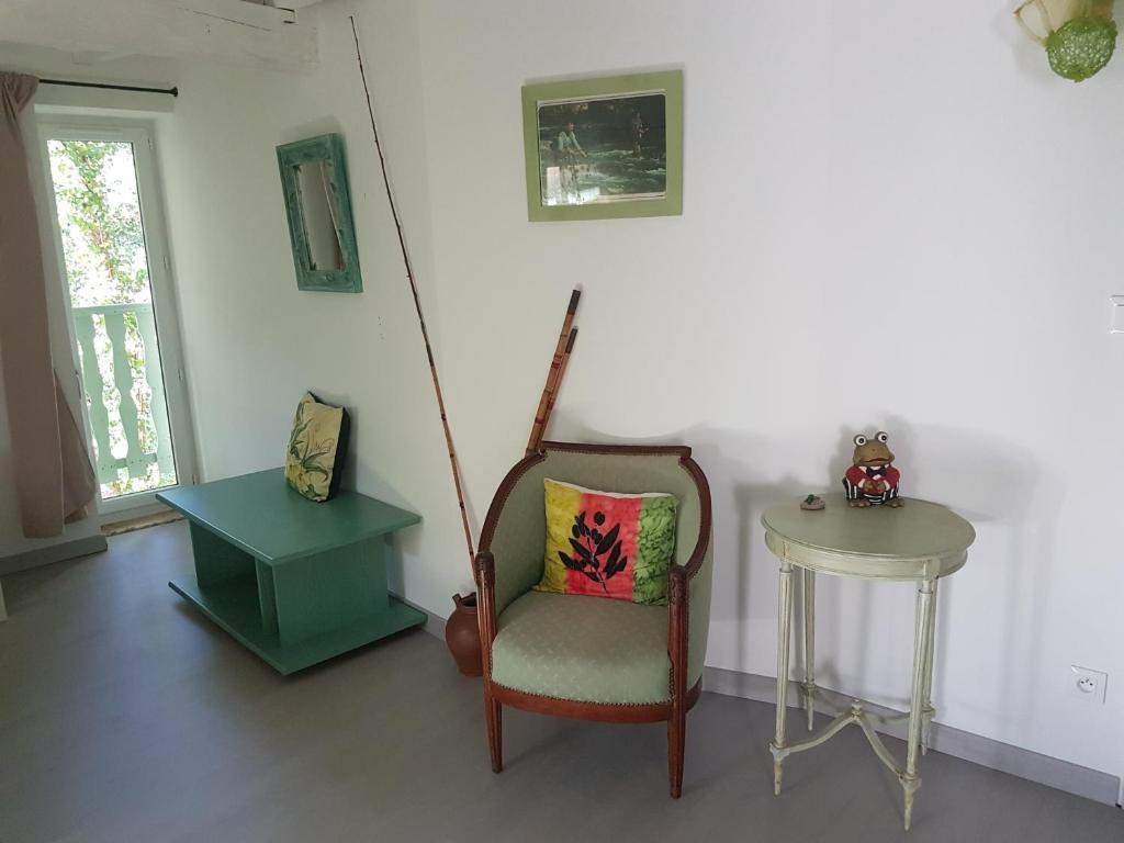 Chambres d'hôtes Au Pére Louis photo 1