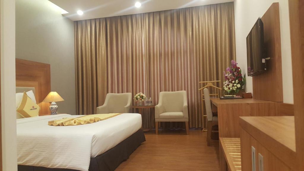 Двухместный (Двухместный номер Делюкс с 1 кроватью), Saigon Kim Lien Hotel