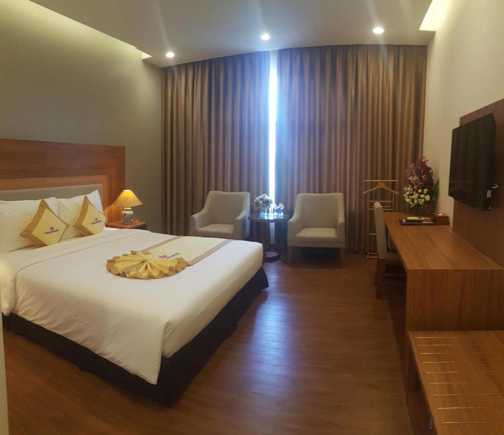 Двухместный (Двухместный номер Делюкс с 1 кроватью), Saigon Kim Lien Hotel