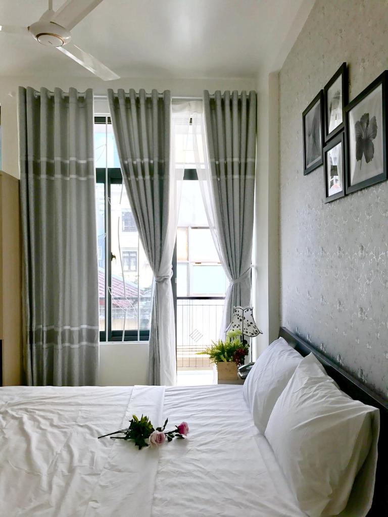 Двухместный (Стандартный номер с кроватью размера «king-size»), Tin Tin Hue Hostel