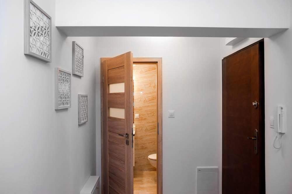 Апартаменты (Апартаменты с душем), Apartamenty Szewska 7