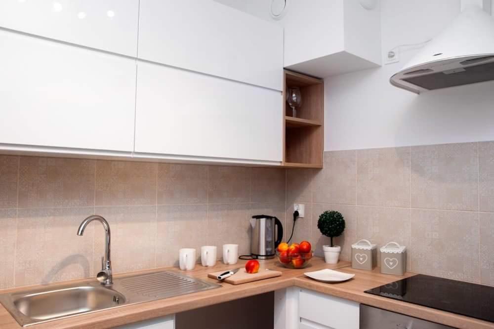 Апартаменты (Апартаменты с душем), Apartamenty Szewska 7