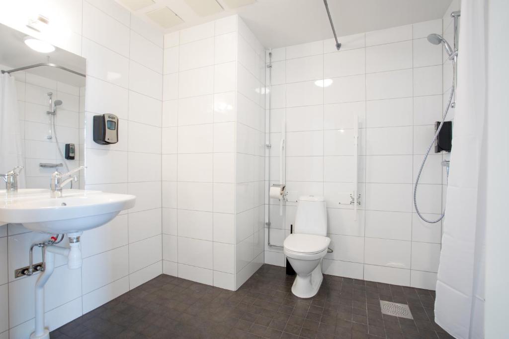 Студио (Улучшенный номер-студио с диваном-кроватью), ApartDirect Älvsjö