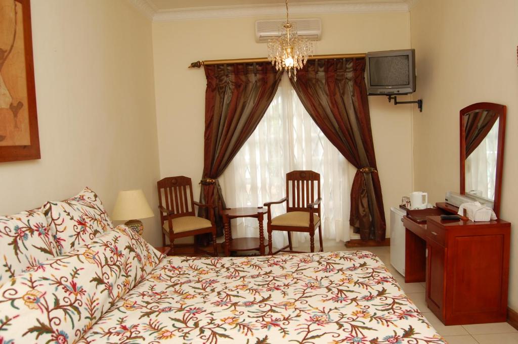Falcon Crest Suites photo 1
