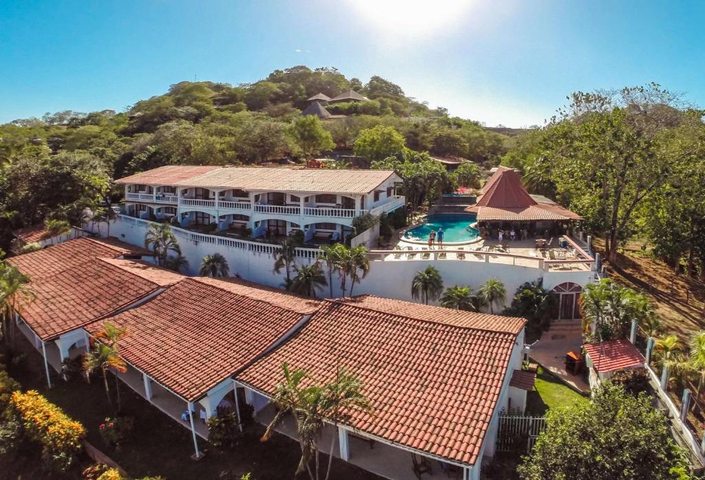 Best Western Tamarindo Vista Villas photo 1