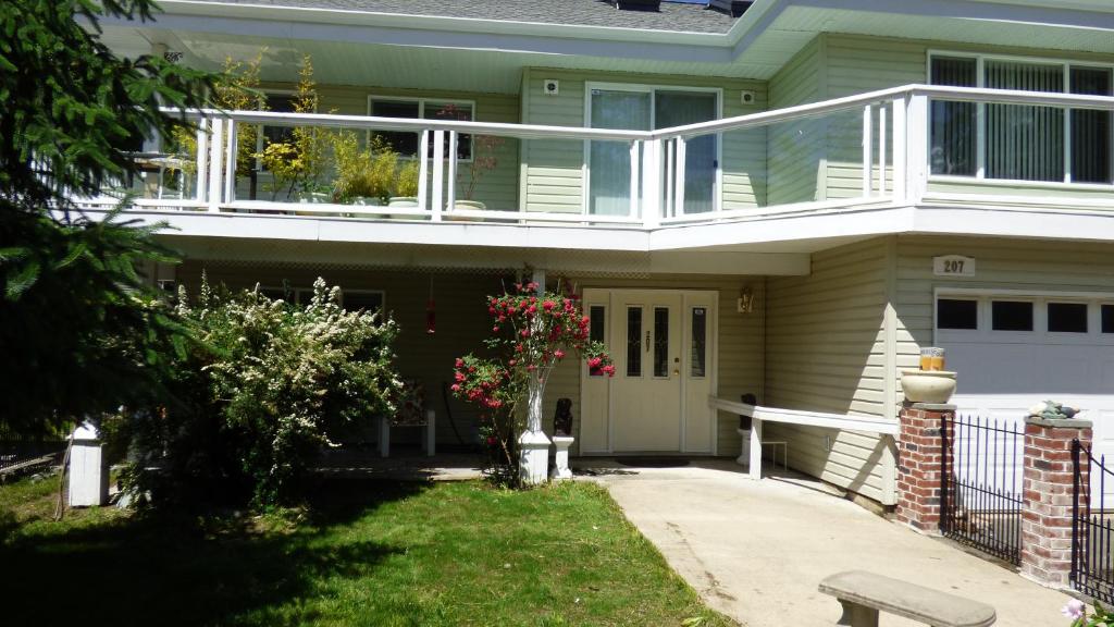Crown House B&B photo 2