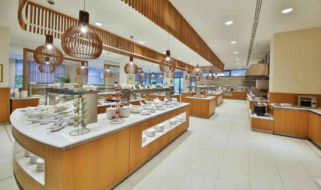 Maritim Hotel Paradise Blue photo 4