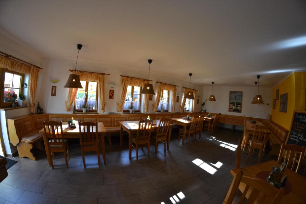 Apartmány U Jezera Na Náměstí photo 4