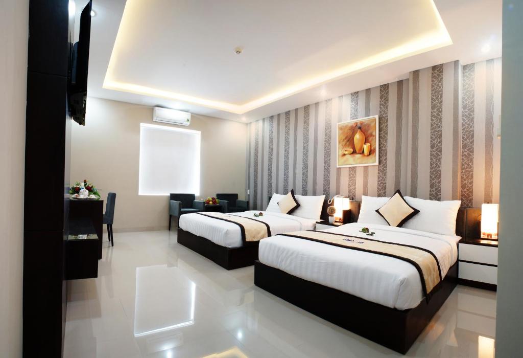 Семейный (Семейный номер Делюкс с видом на город), Ha Noi Blue Hotel