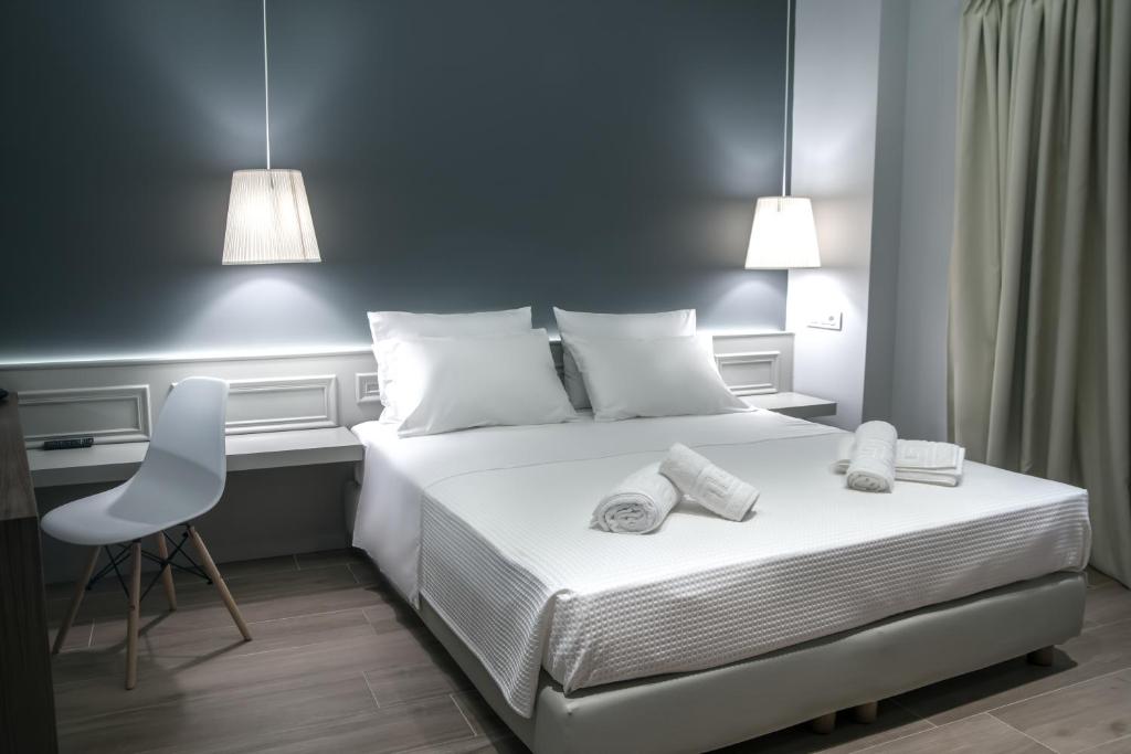 Двухместный (Улучшенный номер с кроватью размера «king-size»), AD Athens Luxury Rooms & Suites