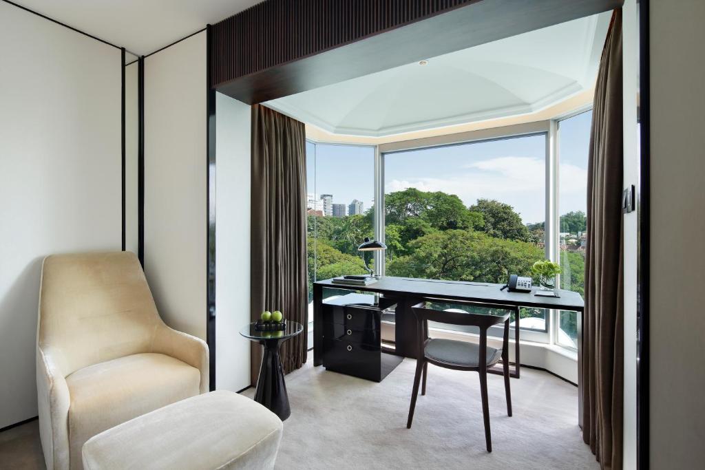 Двухместный (Номер Делюкс с кроватью размера «king-size» в крыле Tower), Shangri-La Hotel Singapore