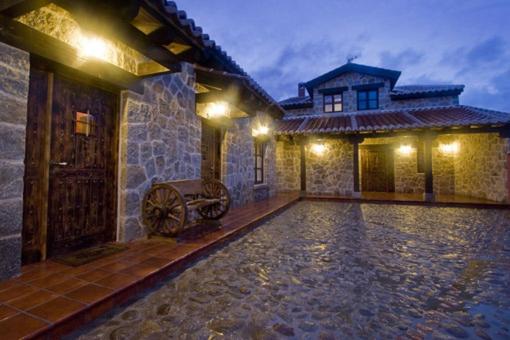 Casas Herrenales de Ulaca photo 3