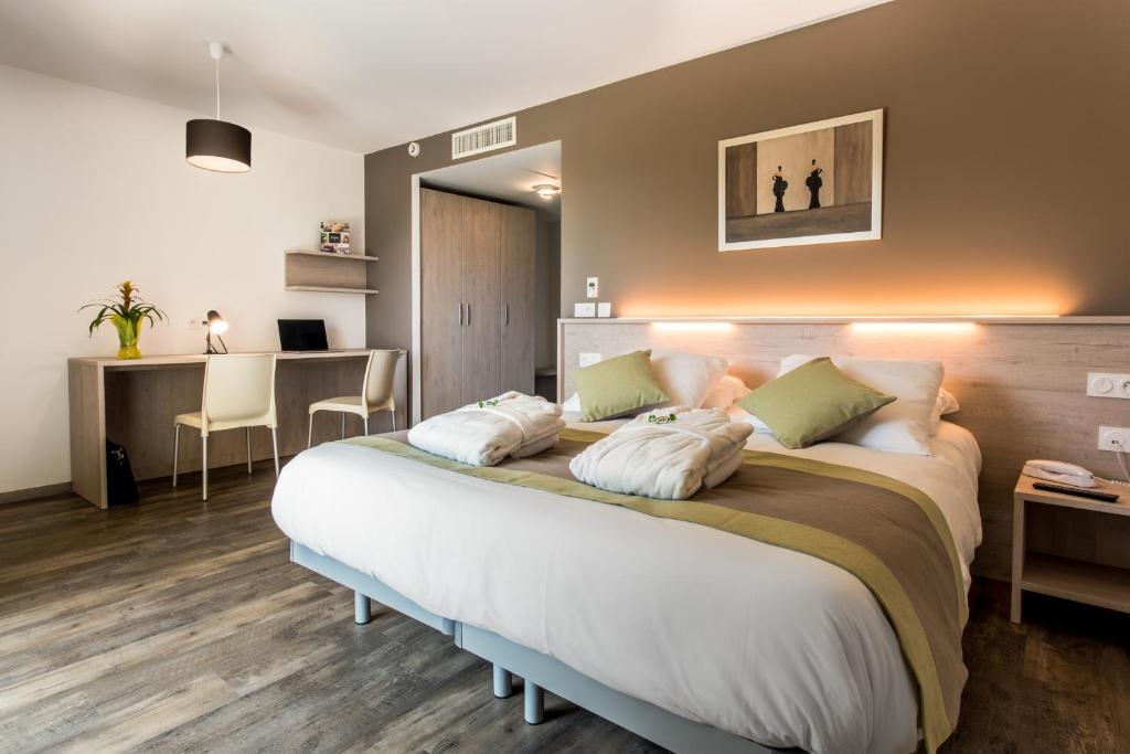 Hotel du Grand Parc photo 1