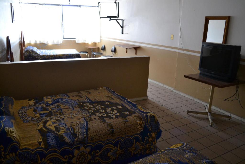 Hotel Plaza Romo photo 2