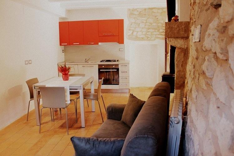 Casa Vacanze L'arco di Fondarca photo 3