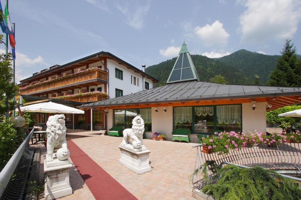 Hotel Centro Benessere Gardel photo 1