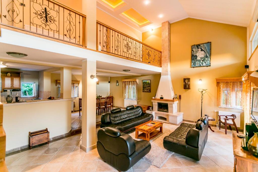 Villa Besha photo 2