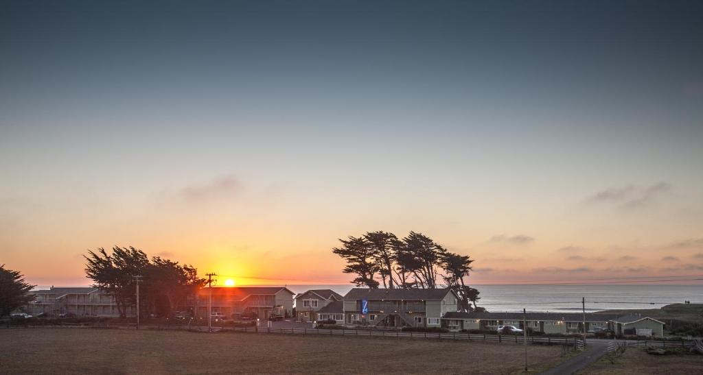 Beachcomber Motel photo 3
