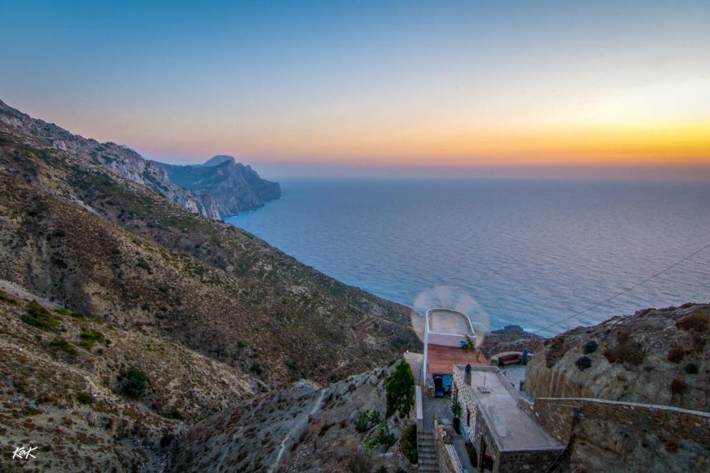 Aphrodite Hotel photo 2