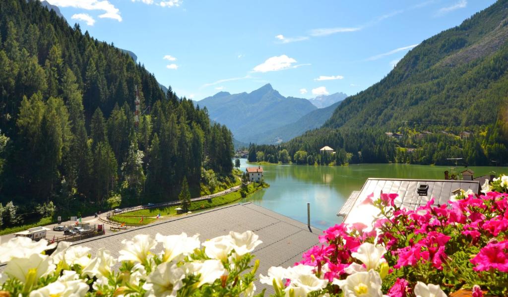 Hotel Coldai photo 1