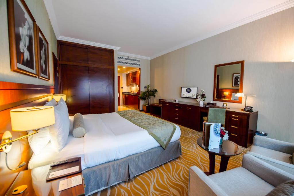 Студио (Номер-студия с кроватью размера «king-size»), Апарт-отель Grand Mercure Residence