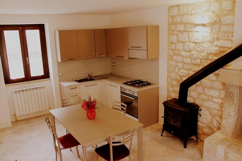 Casa Vacanze L'arco di Fondarca n.16 photo 3