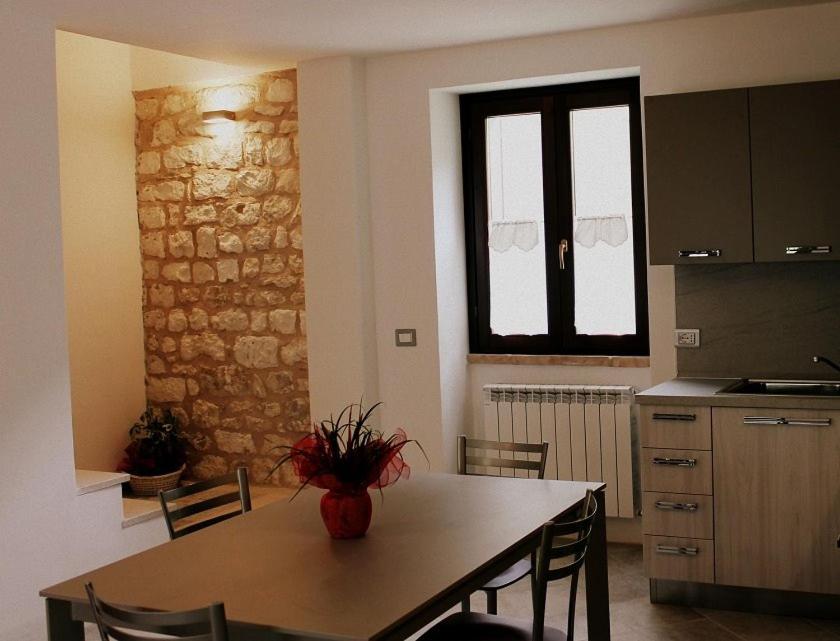 Casa Vacanze L'arco di Fondarca n.16 photo 4
