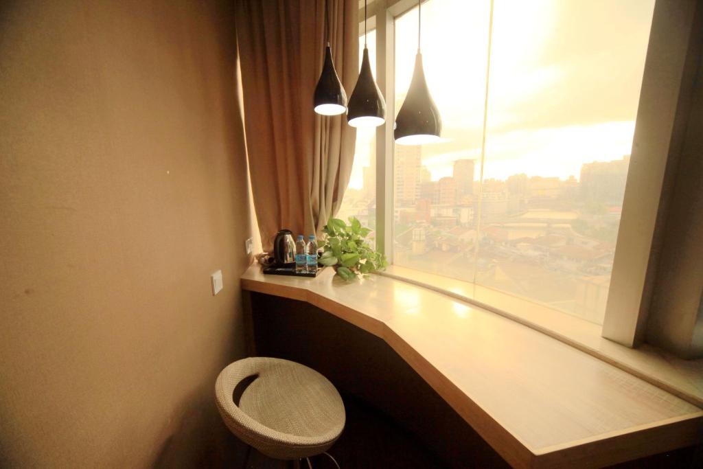 Двухместный (Стандартный двухместный номер с 1 кроватью), Shanghai Blue Mountain Bund Youth Hostel