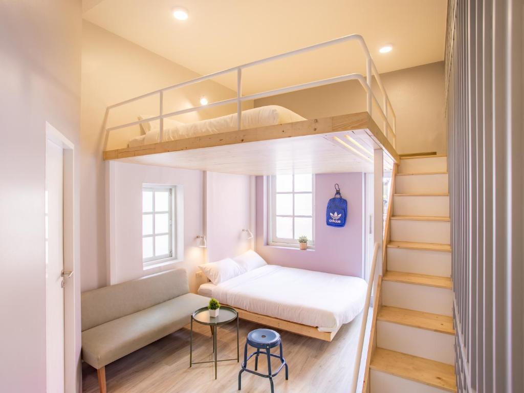 Семейный (Cемейный номер с собственной ванной комнатой), Norn Yaowarat Hotel