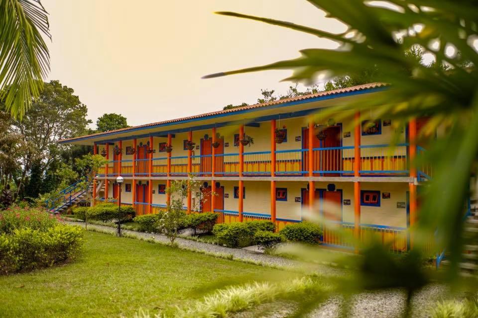 Hotel Campestre Tacurrumbi photo 1