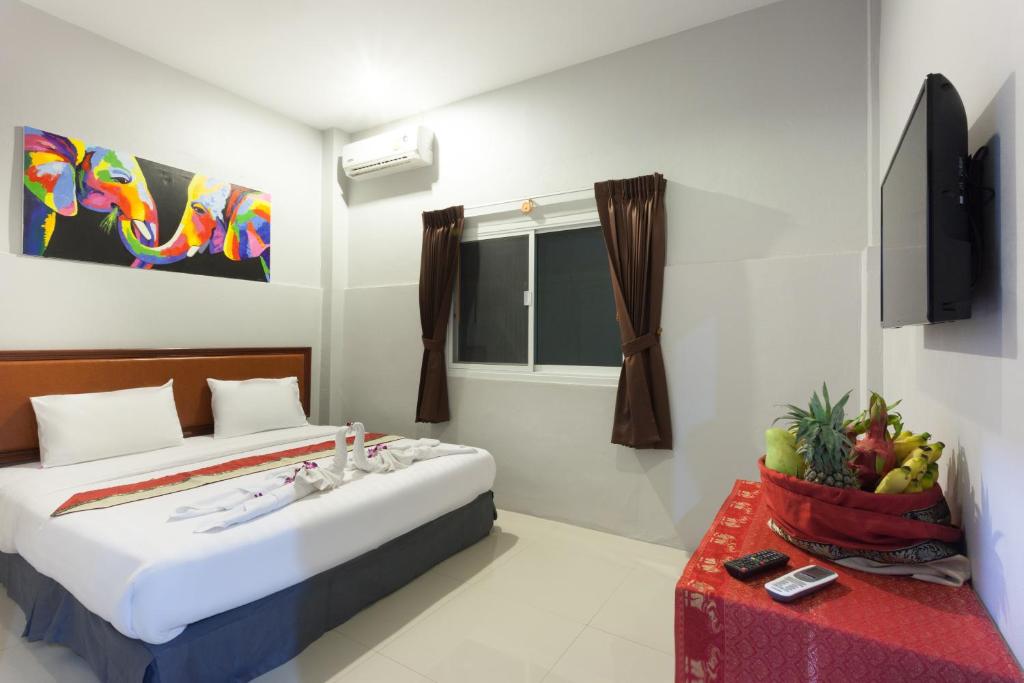Двухместный (Двухместный номер Делюкс с 1 кроватью), Freedom Hotel